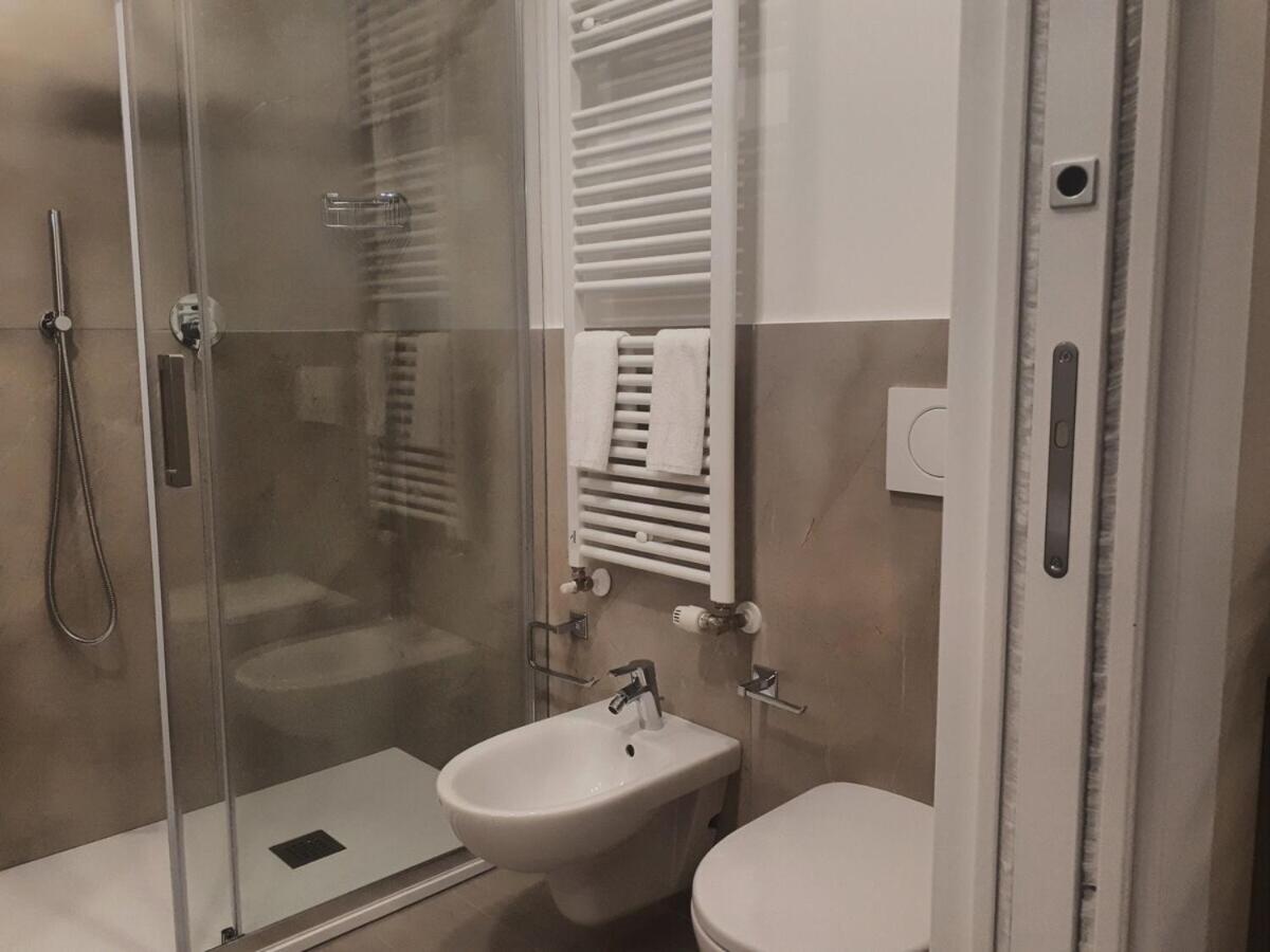 Smart Apartment Sei Chiese - Twa 博洛尼亚 客房 照片