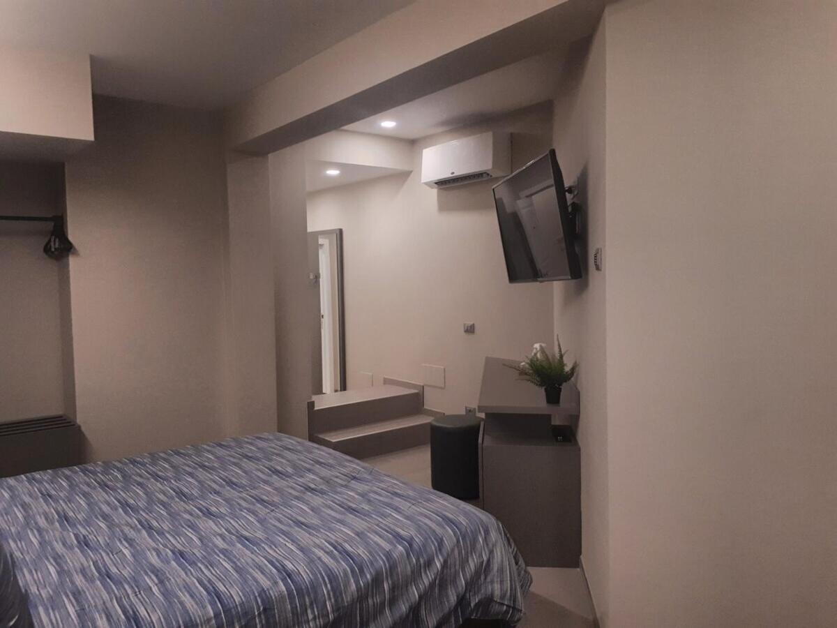 Smart Apartment Sei Chiese - Twa 博洛尼亚 客房 照片